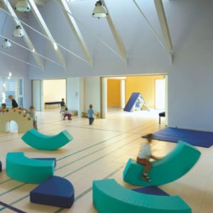 Carrelages pour collectivités, écoles, crèches, espaces culturels, centres sportifs, bâtiments publics